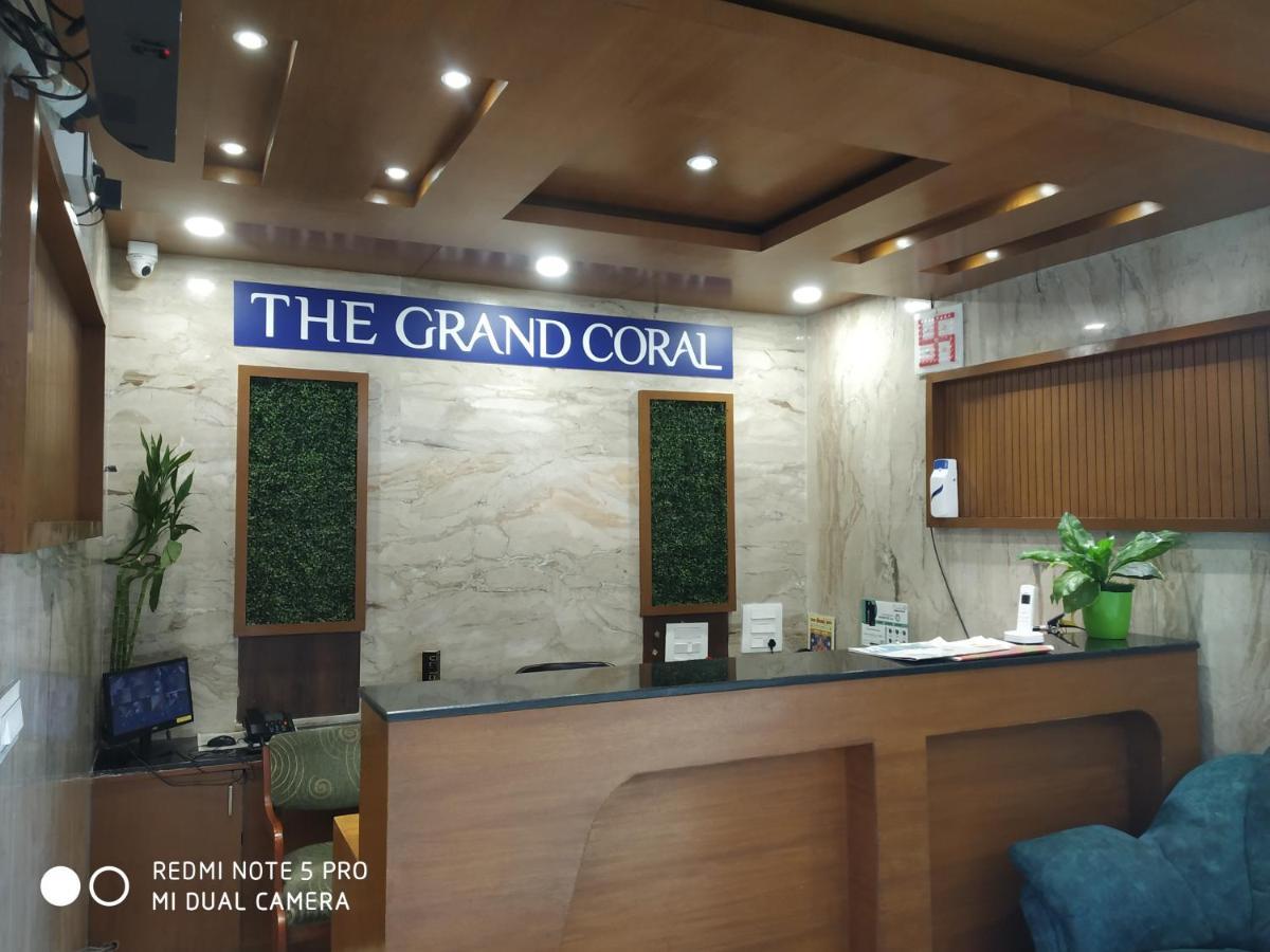 The Grand Coral Hotel Бангалор Екстериор снимка